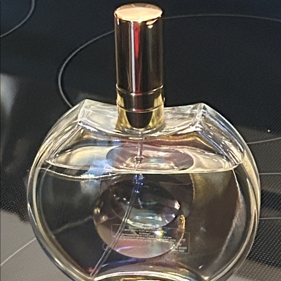 Elizabeth Taylor Forever - Picture 3 of 5